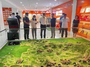 洛陽(yáng)市市委常委、宣傳部長(cháng)王飛蒞臨洛陽(yáng)正大調研